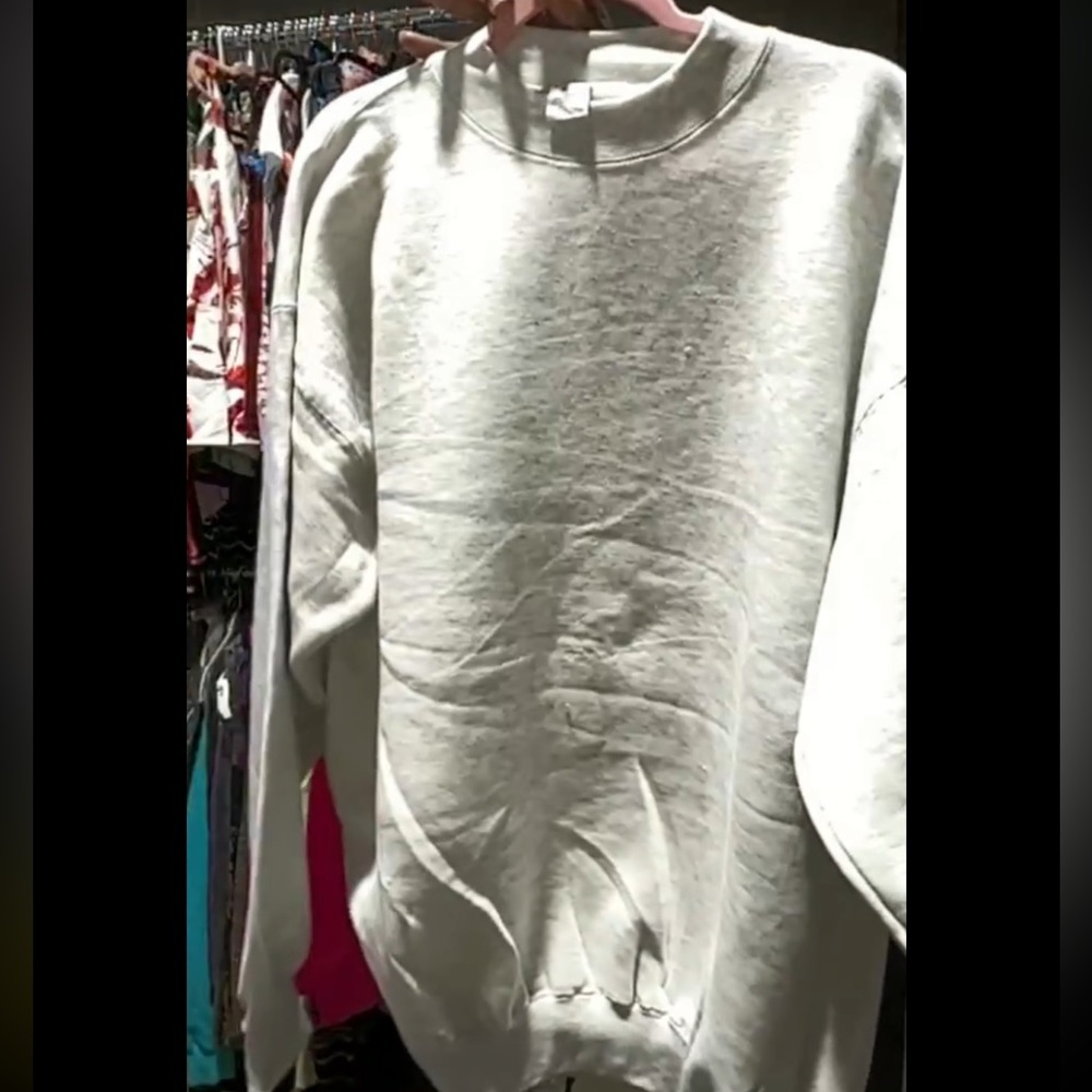 NWOT Bay Club crewneck sweater, a known brand often associated with vintage 90s